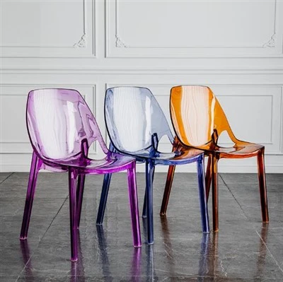 Scaun Monobloc Transparent